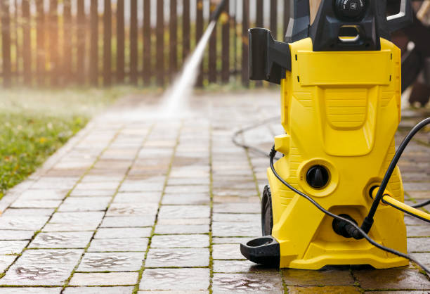 Best Pool Deck Cleaning  in Matamoras, OH